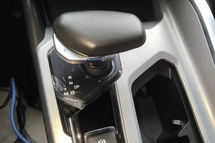Used Geely Auto Preface 2021 Revised Version 2.0TD Luxury Edition Gear Lever