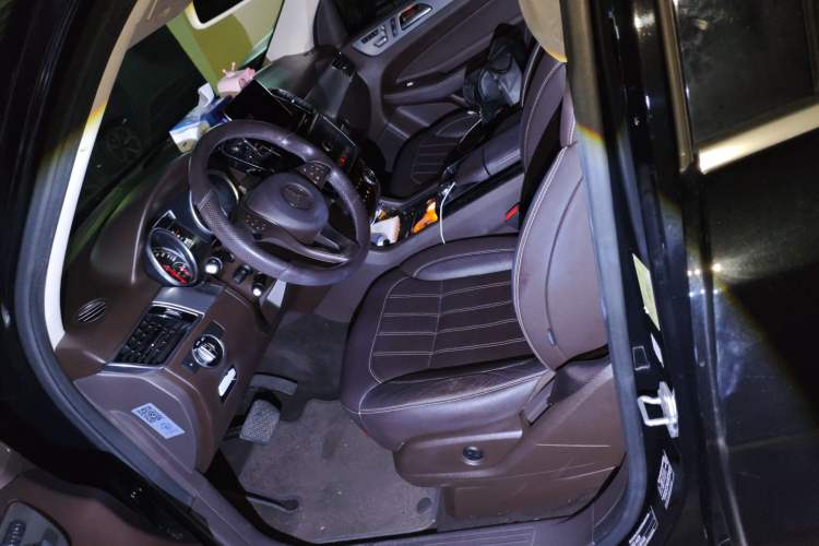 Used Mercedes-Benz GLE-Class 2015 GLE 400 4MATIC Left Front Seat