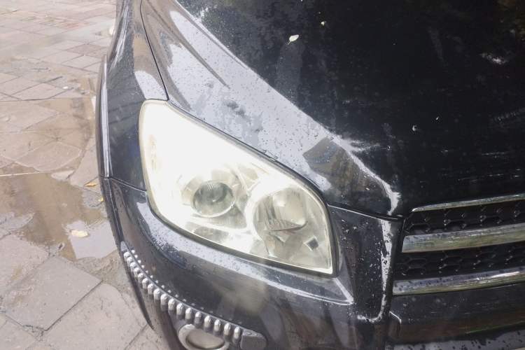 Used Toyota RAV4 2009 2.4L Automatic Luxury Edition Right Front Headlight