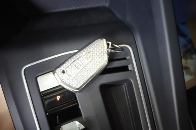 Used Volkswagen Golf 2023 Facelift 280TSI DSG Pro Vehicle Key