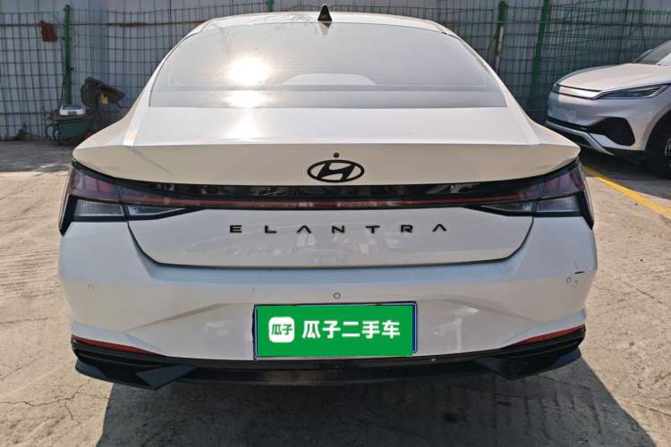 Used Hyundai Elantra 2022 1.5L CVT LUX Prestige Edition