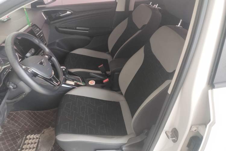 Used Jetta VS5 2021 280TSI Automatic Trend Edition Left Front Seat