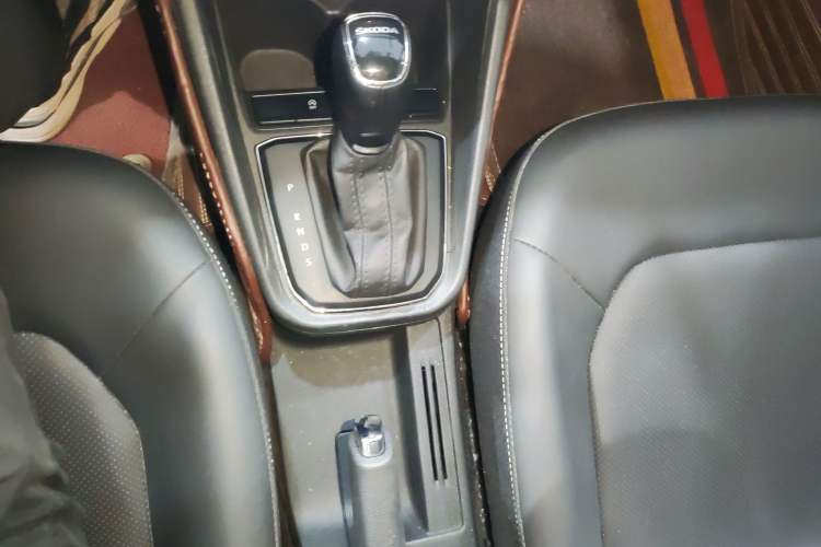 Used Skoda Rapid 2020 1.5L Automatic Comfort Edition
