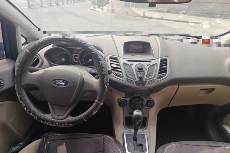 Used Ford Fiesta 2011 Hatchback 1.5L Automatic Fashion Edition
