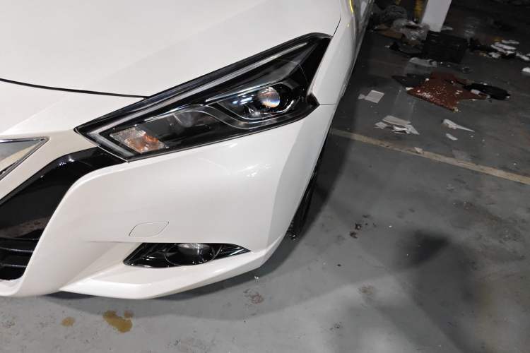 Used Nissan Lannia 2016 1.6L CVT Smart Cool Edition Left Front Headlight