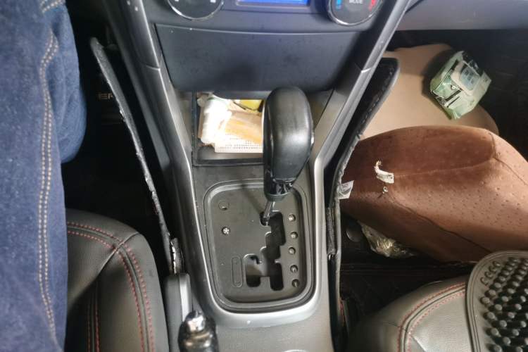 Used Chery Tiggo 3 2015 1.6L CVT ZhiShang Sport Edition
