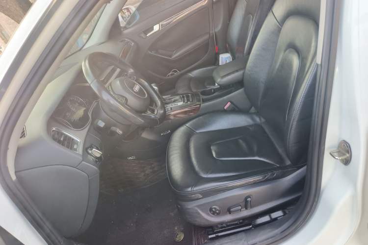 Used Audi A4L 2013 35 TFSI Automatic Comfort Model Left Front Seat