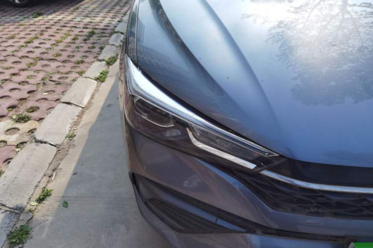 Used Roewe i5 2021 1.5L CVT Diamond Edition Right Front Headlight