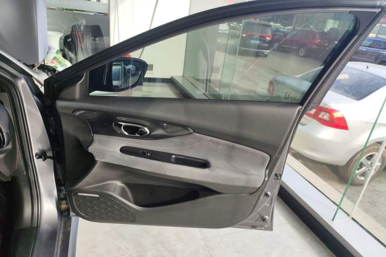 Used GAC Trumpchi EMPOW 2023 400T Automatic R MAX