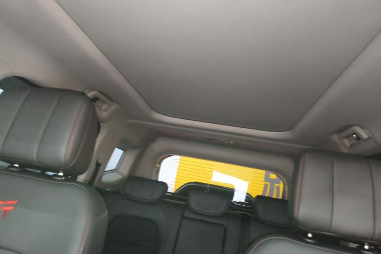 Used JETOUR Traveler 2023 2.0T All-Wheel-Drive CrossPRO