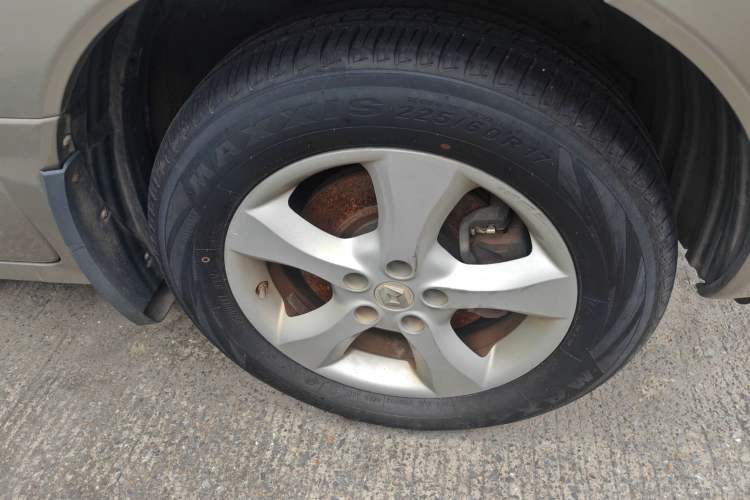 Used Renault Koleos 2012 2.5L 4x4 Comfort Edition with Navigation