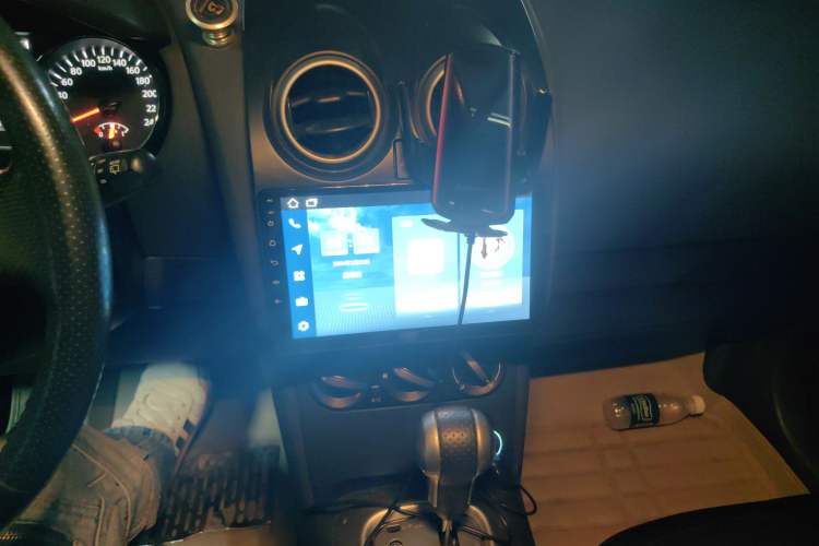 Used Nissan Qashqai 2015 2.0 XL Coolfire CVT 2WD Audio And AC Panel