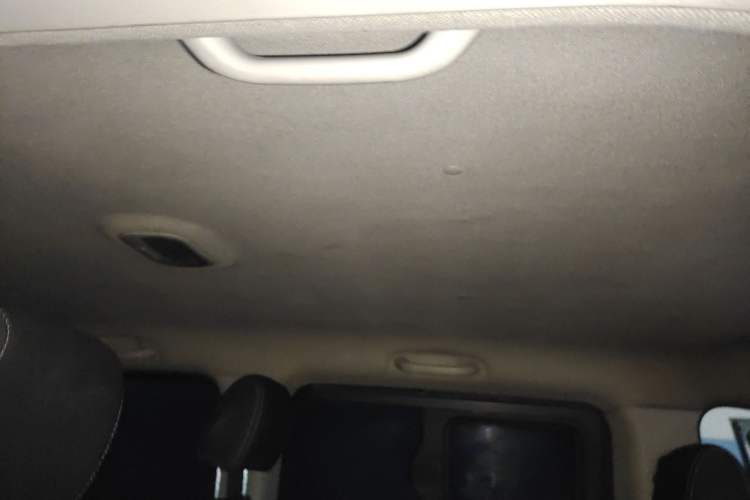 Used JAC Refine M3 2016 IKEA Edition 1.6L Luxury Smart Model
