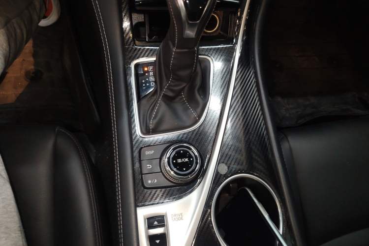 Used Infiniti Q50L 2018 2.0T Comfort Edition China VI Standard
