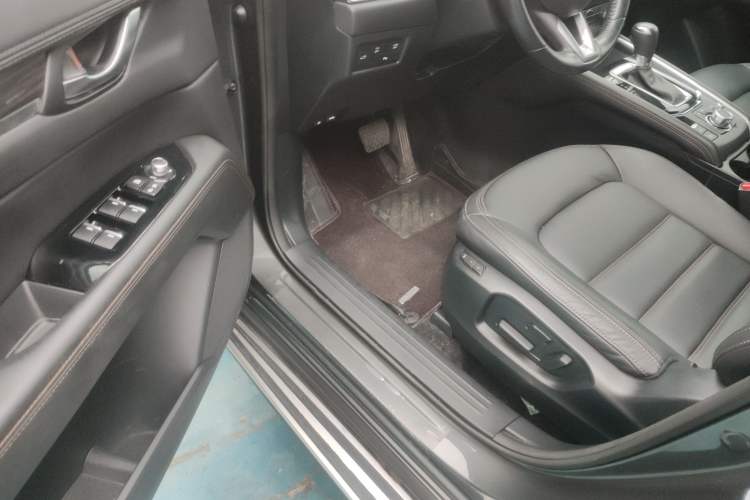 Used Mazda CX-5 2020 Revised Version 2.5L Automatic Two-Wheel Drive ZhiZun Trim
