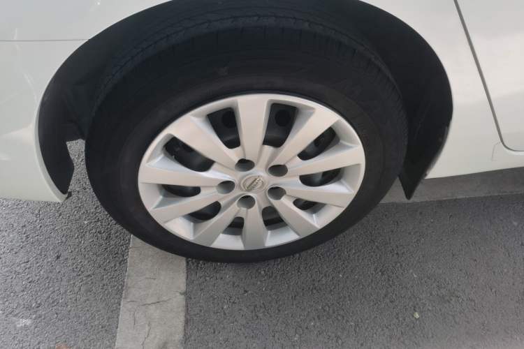 Used Nissan Sylphy 2021 Classic 1.6XE CVT Comfort Edition Exterior 5