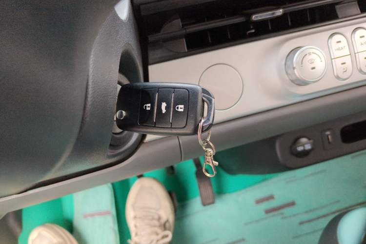 Used CHANGAN NEVO Lumin 2023 205km Xiangqin Version Interior 1