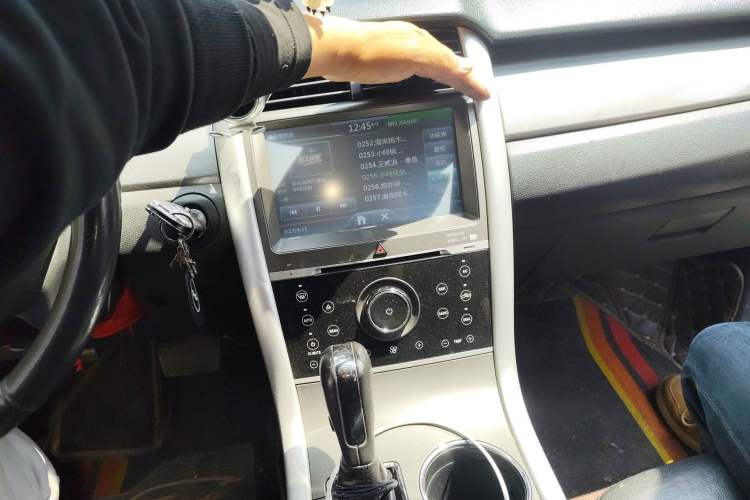 Used Ford Edge 2012 2.0T Elite Sunroof Edition
