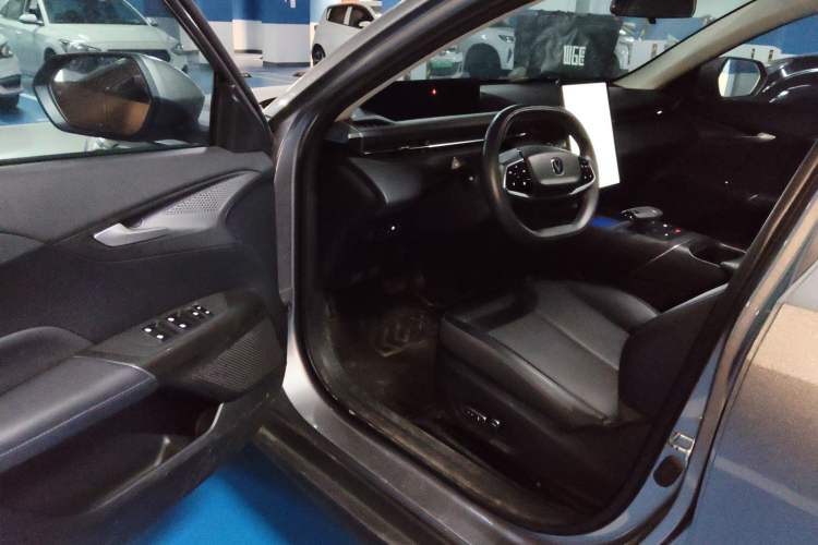 Used CHANGAN Eado DD 2023 Blue Whale NE 1.5T GDI DCT Navigation Model Driver Seat