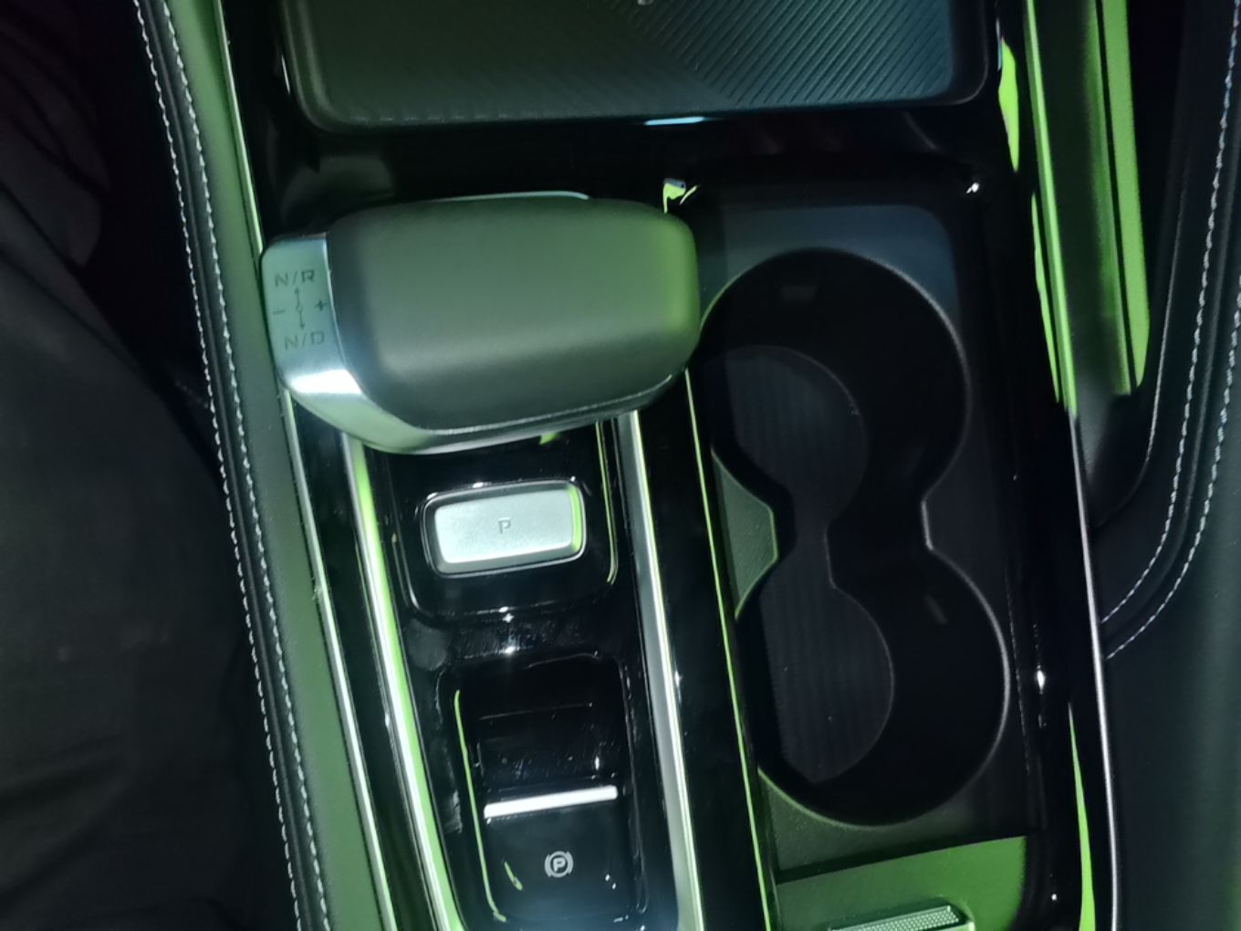 Geely Auto Preface 2026 Model Oriental Yao 1.5TD Fuyao Edition — снимка 16