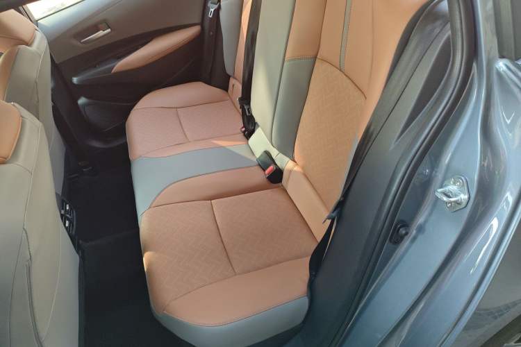 Used Toyota Levin 2024 Smart Electric Hybrid Dual-Motor 1.8L Sport Edition
