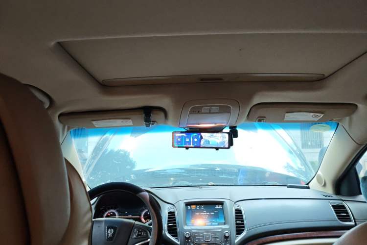 Used Roewe 950 2012 2.4L Luxury Executive Edition
