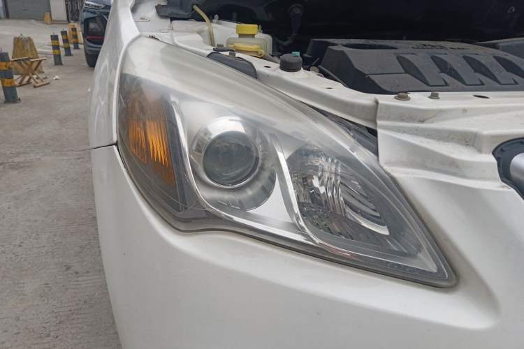 Used BAIC Senova D20 2015 Hatchback 1.5L Automatic Joyful Edition
