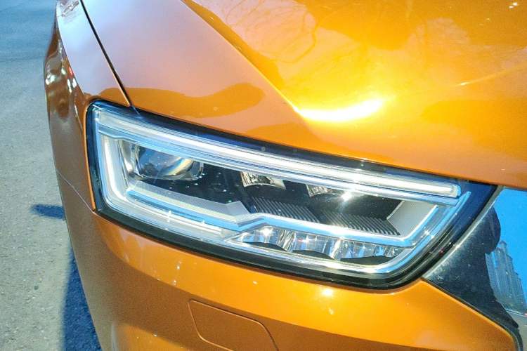 Used Audi Q3 2018 30th Anniversary Edition 35 TFSI Fashion Model
