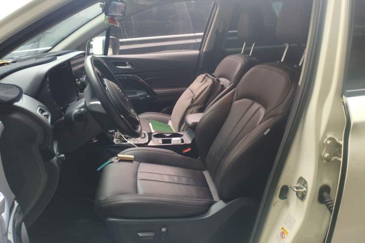 Used GAC Trumpchi GS4 2018 235T Automatic Two-Wheel Drive Luxury Smart Connectivity Version
