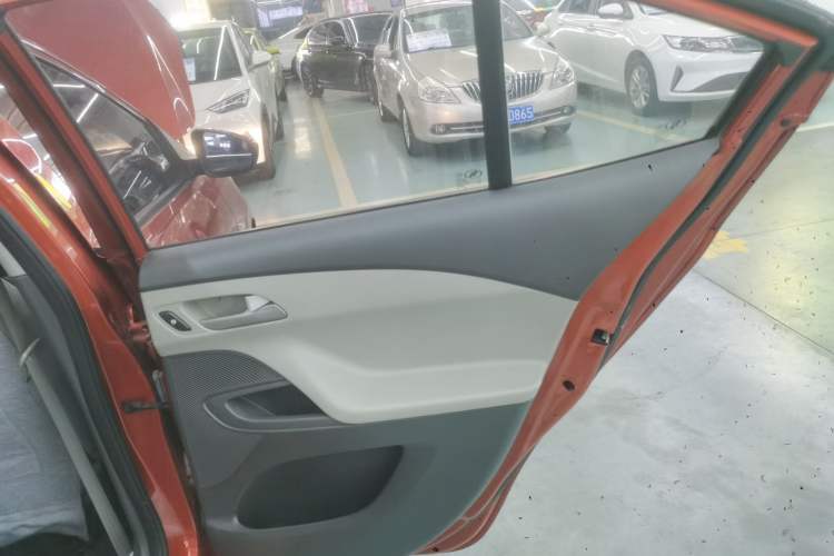 Used Chevrolet Sail 2015 Sail 3 1.3L AMT Ideal Edition