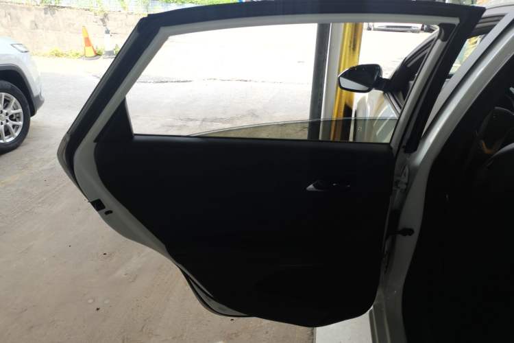 Used Chevrolet Monza 2019 RS 330T Automatic Comfort Edition China VI Standard