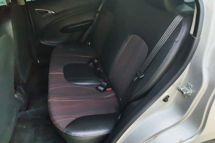 Used Chevrolet Sail 2013 Sedan 1.2L Manual Fashionable Happiness Edition Left Rear Seat