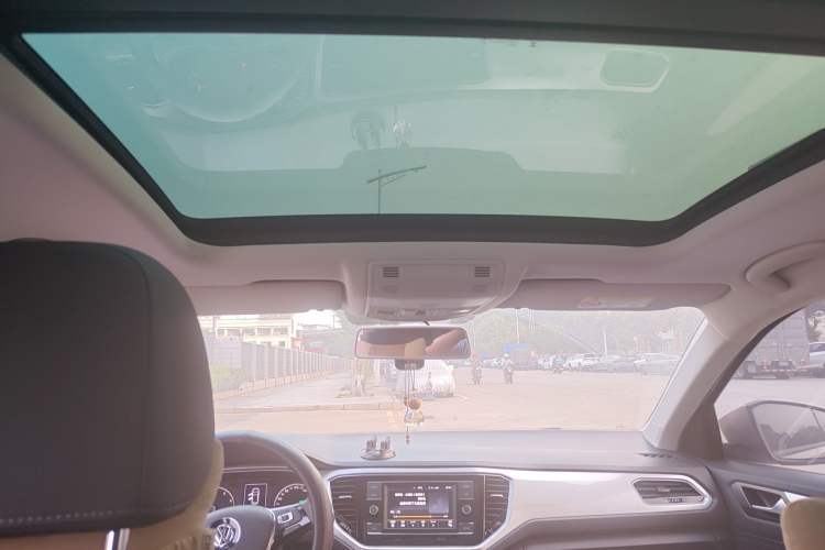 Used Volkswagen T-ROC 2020 230TSI DSG Two-Wheel Drive Advanced Version