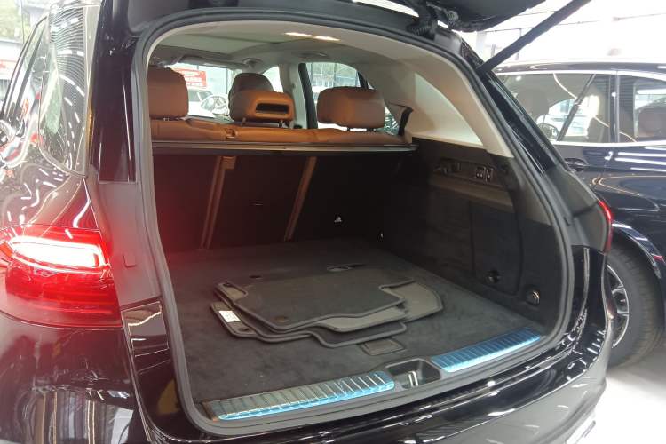 Used Mercedes-Benz GLE 2025 GLE 350 4MATIC Stylish Model
