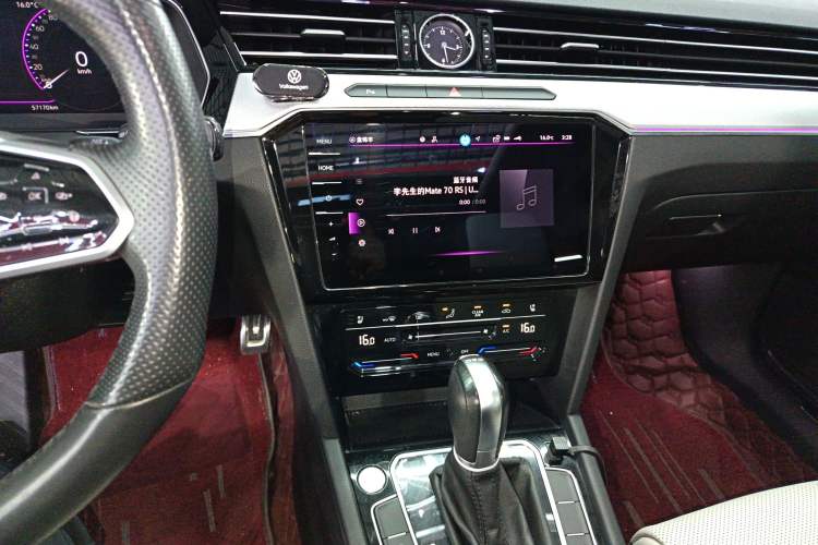 Used Volkswagen Magotan 2023 2 Million Units Limited Edition 330TSI DSG Leading Version Audio And AC Panel