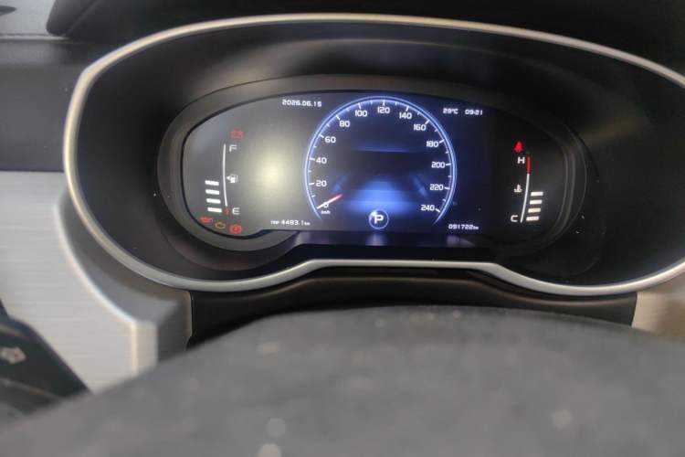 Used Geely Auto Emgrand X7 Sport 2018 1.8TD Automatic Two-Wheel Drive Smart Connect 4G Internet Edition