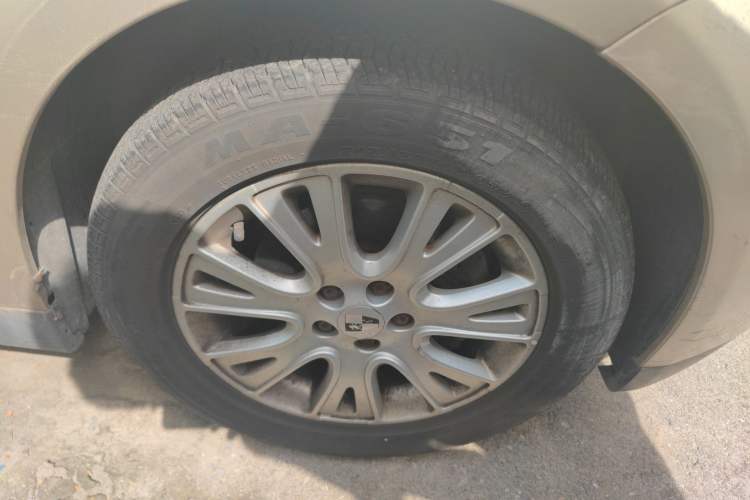 Used Roewe 550 2010 550 1.8L Automatic Expo Style Edition Right Front Wheel Hub