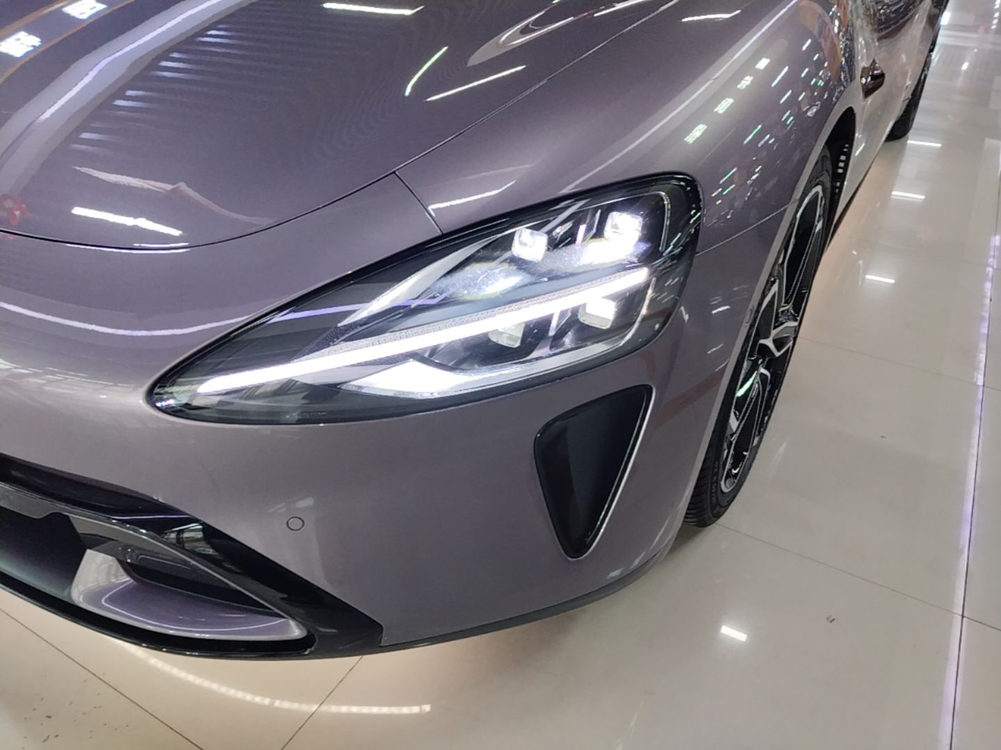 Xiaomi Auto SU7 2024 Four-Wheel Drive Ultra-Long Range Advanced Intelligent Driving Max Edition — снимка 8