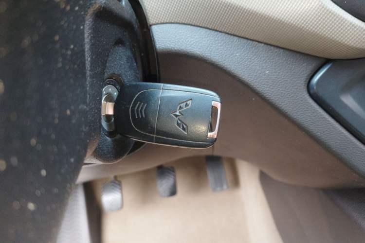 Used Wuling Hongguang 2019 1.5L S Standard Version China VI LAR
