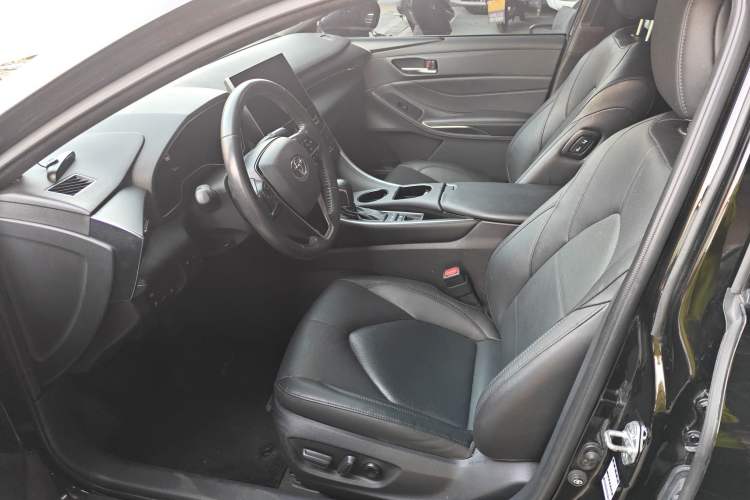 Used Toyota Avalon 2022 Dual-Engine 2.5L Luxury Edition