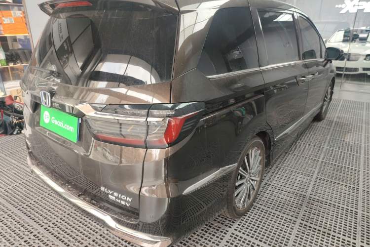 Used Honda Elysion 2022 2.0L eHEV Luxury First Edition