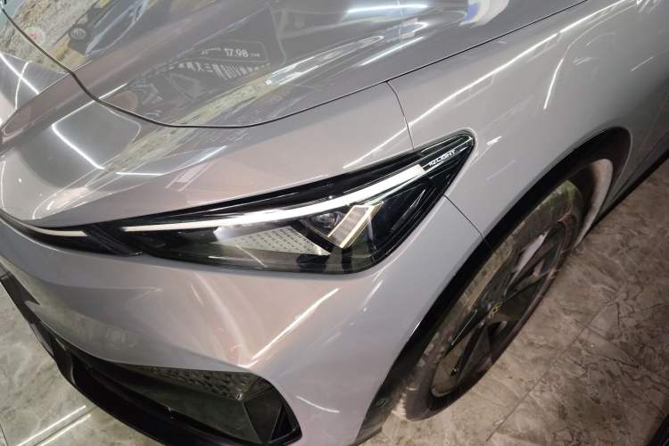 Used Volkswagen ID.UNYX 2024 Revised Pro Long-Range Version
