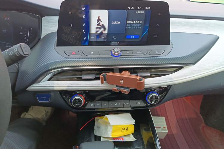 Used Buick Velite 6 2019 Connected & Smart Edition Audio And AC Panel