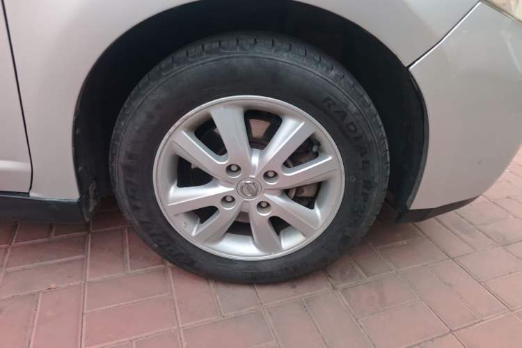 Used Nissan Tiida Sedan 2008 1.6L Automatic Smart Version Right Front Wheel Hub