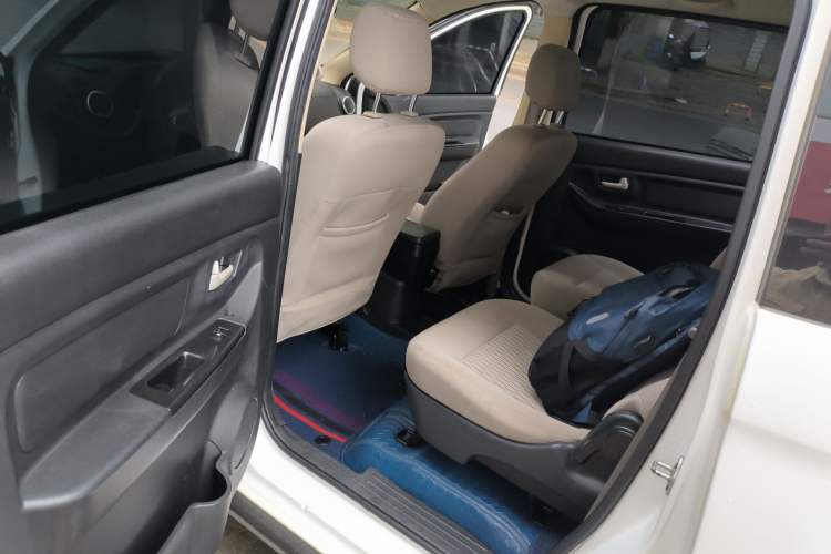 Used HYOSOW H2 2016 H2E 1.5L Elite Model BJ415B
