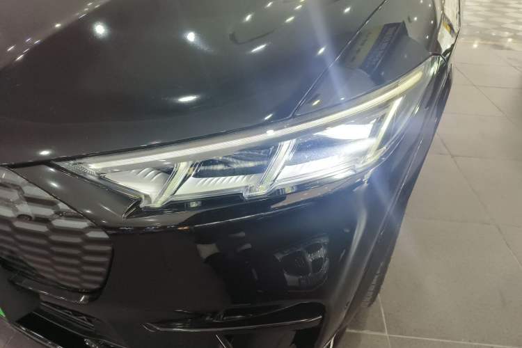 Used Ford Mustang Mach-E 2021 AION Y Plus Rear-Drive Luxury Edition (Long Range)