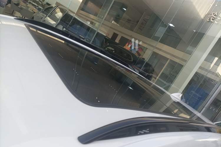 Used Cadillac XT4 2022 28T Four-Wheel Drive Platinum Edition
