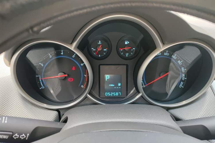 Used Chevrolet Cruze 2013 1.8L SE AT