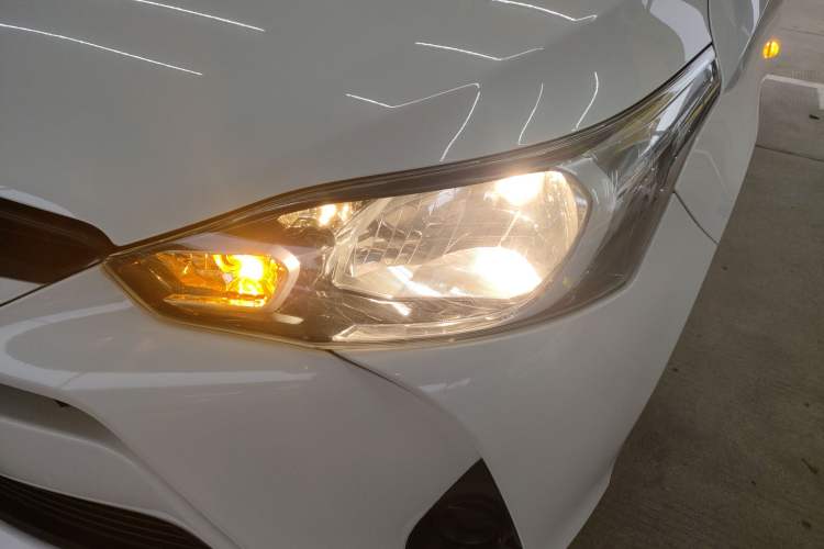 Used Toyota YARiS L Zhi Xiang 2021 1.5L CVT Leading Edition Left Front Headlight