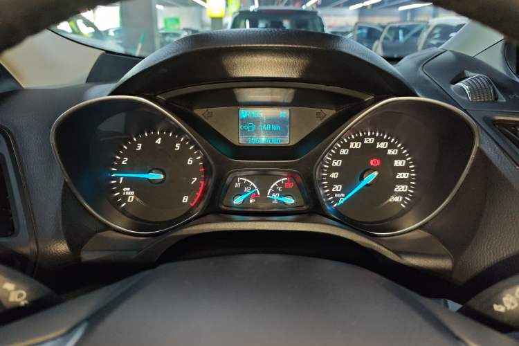 Used Ford Kuga 2013 1.6L GTDi Two-Wheel-Drive Trend Model
